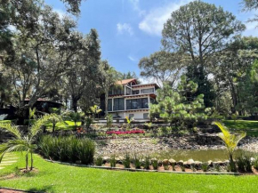 CASA DEL LAGO